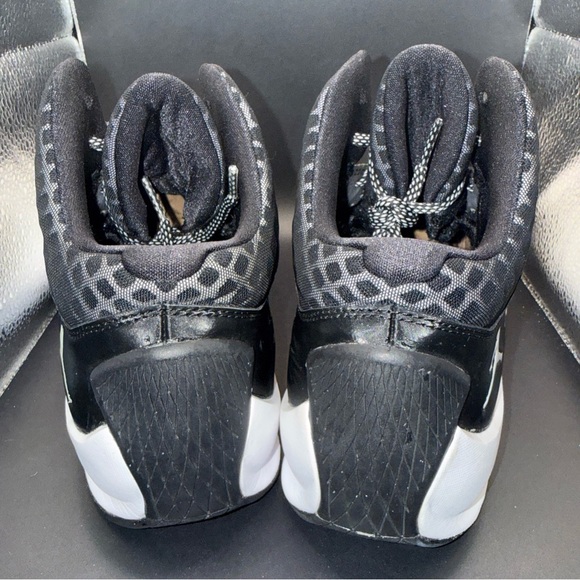 Size 9 - Air Jordan Rising High Black, 768931-025, Very Clean, No Box, Great - Picture 3 of 10